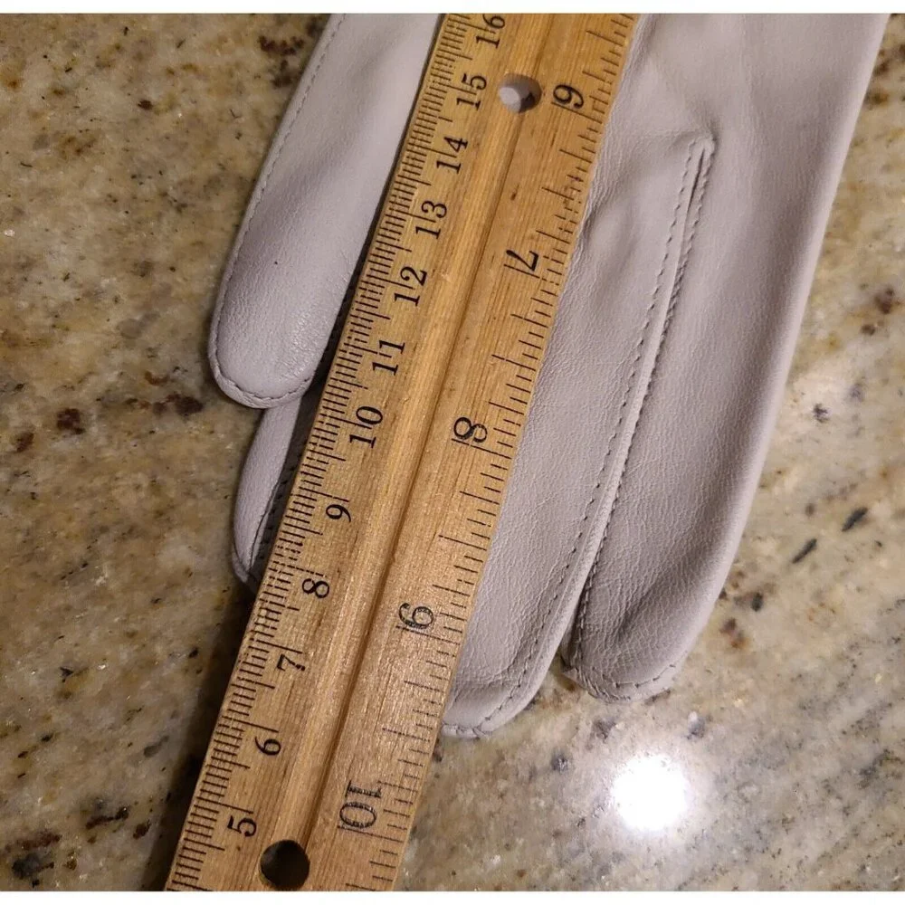New! Vintage Size M 7 Gray Soft Leather 9.5